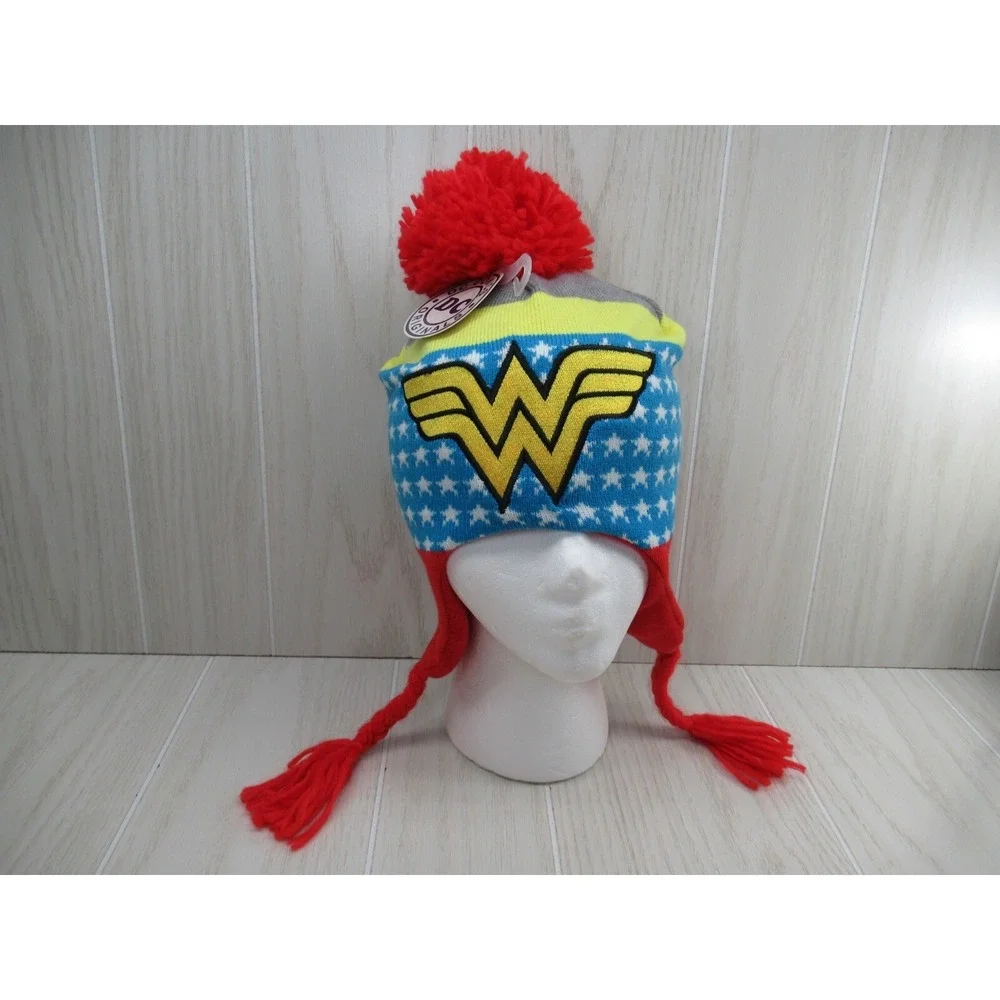 Womder Woman Girls Youth one size winter knit beanie hat cap off red blue
